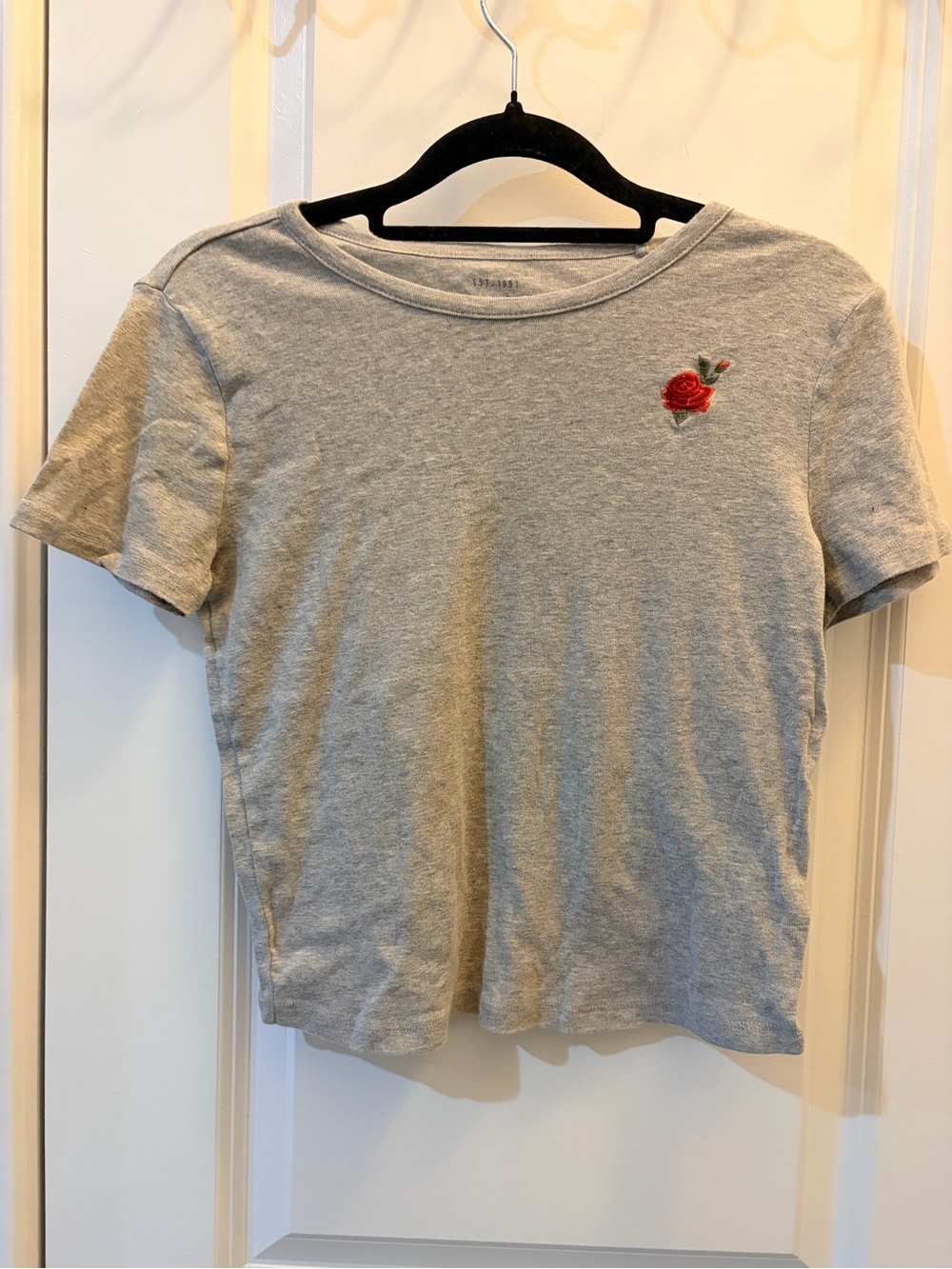 Common Thread Gray Tee with Small Red Rose Embroidery Size Small